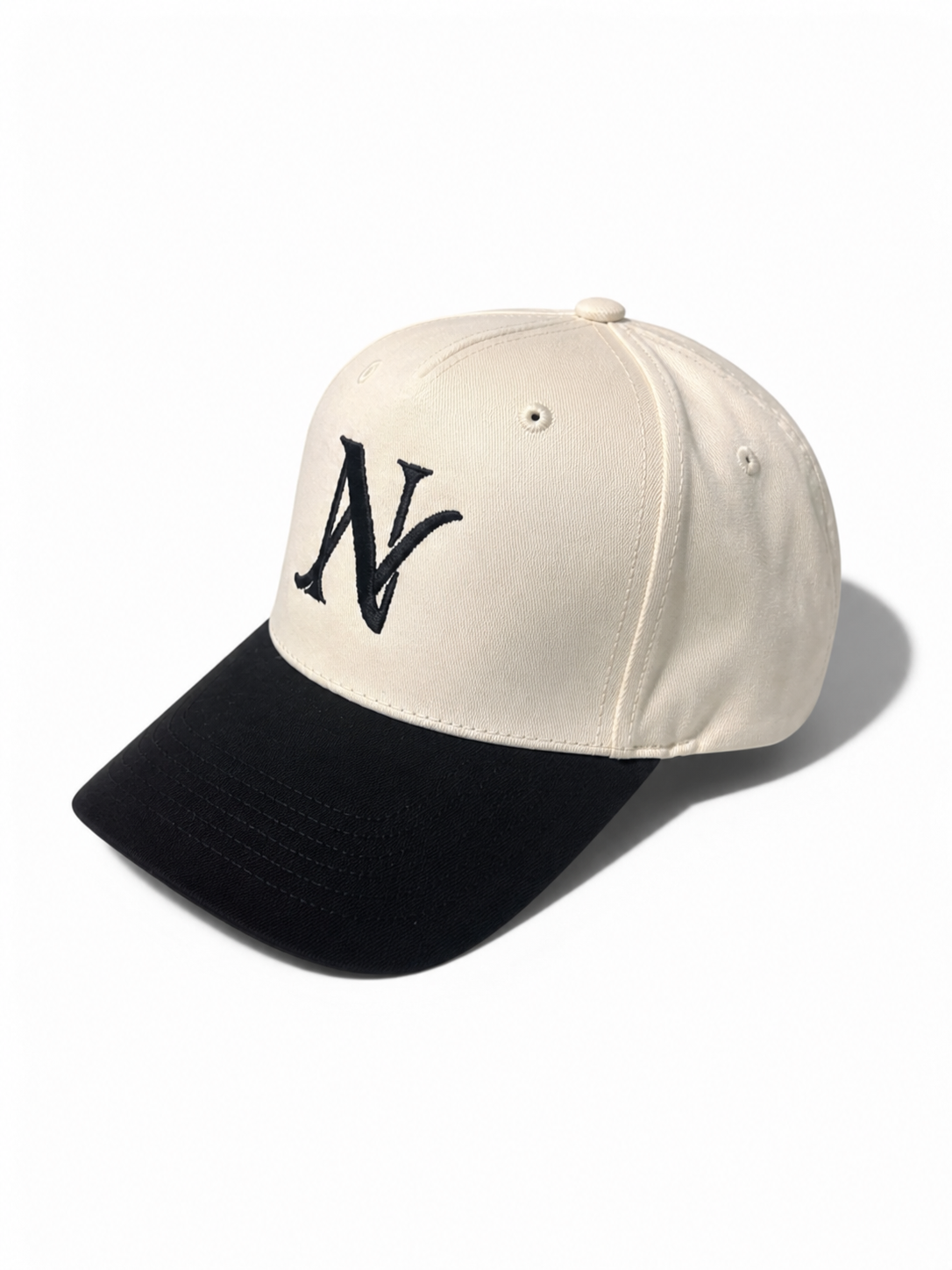 Signature NN Trucker Hat – Cream & Noir